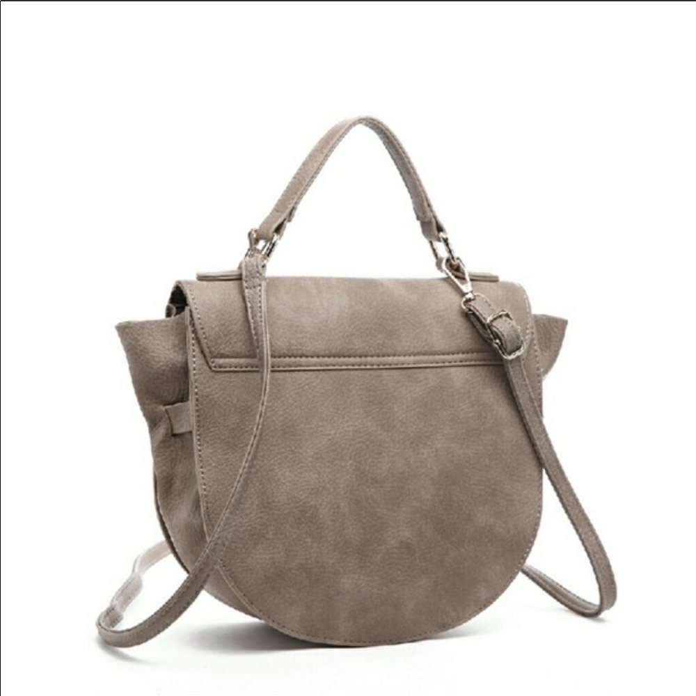 🌸🎉HP🎉🎉LAST ONE!! Crossbody bag🌸 - Picture 3 of 3